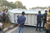 Brahmavar: Tempo traveller overturns near sugar factory; Nine escape unhurt